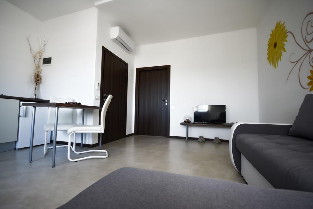 Apartments Bertetic กานฟานาร์ ภายนอก รูปภาพ